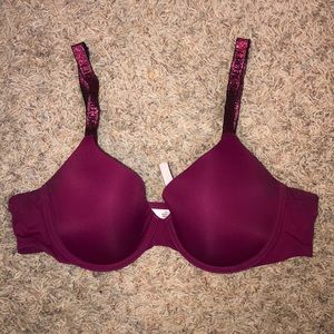 VICTORIA SECRET BRA!